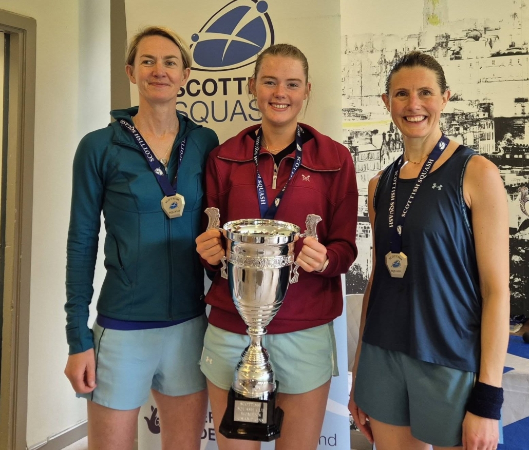 Picture Bridge of Allan women's team